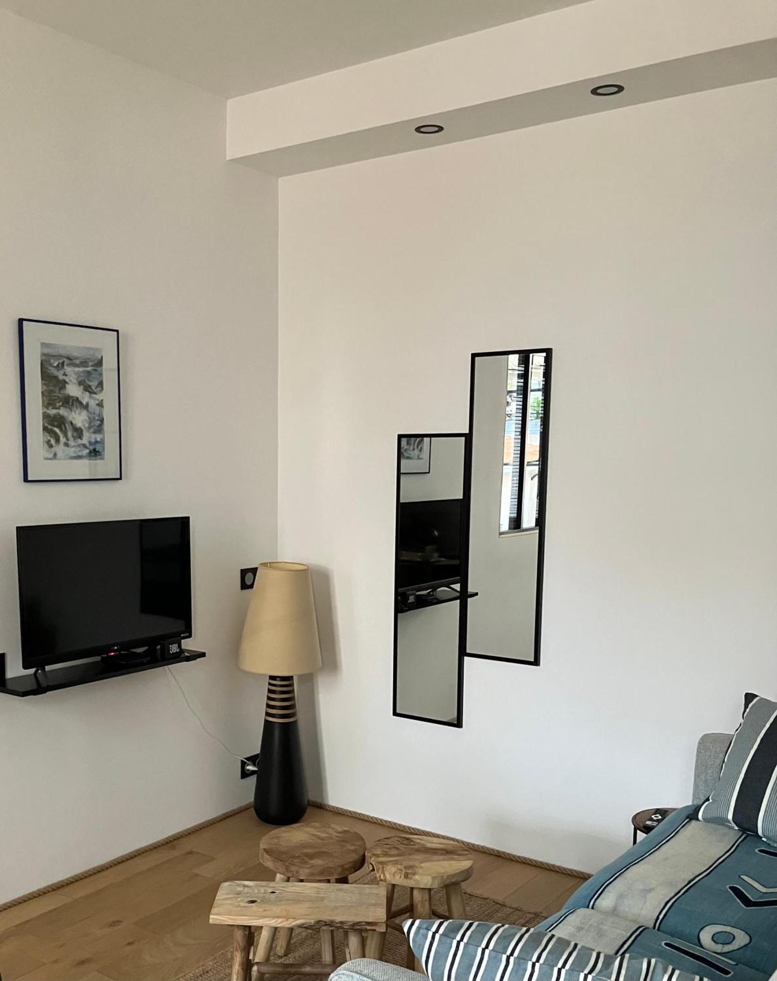 Charmant Appartement Cosy Saint-Raphael  Exterior photo